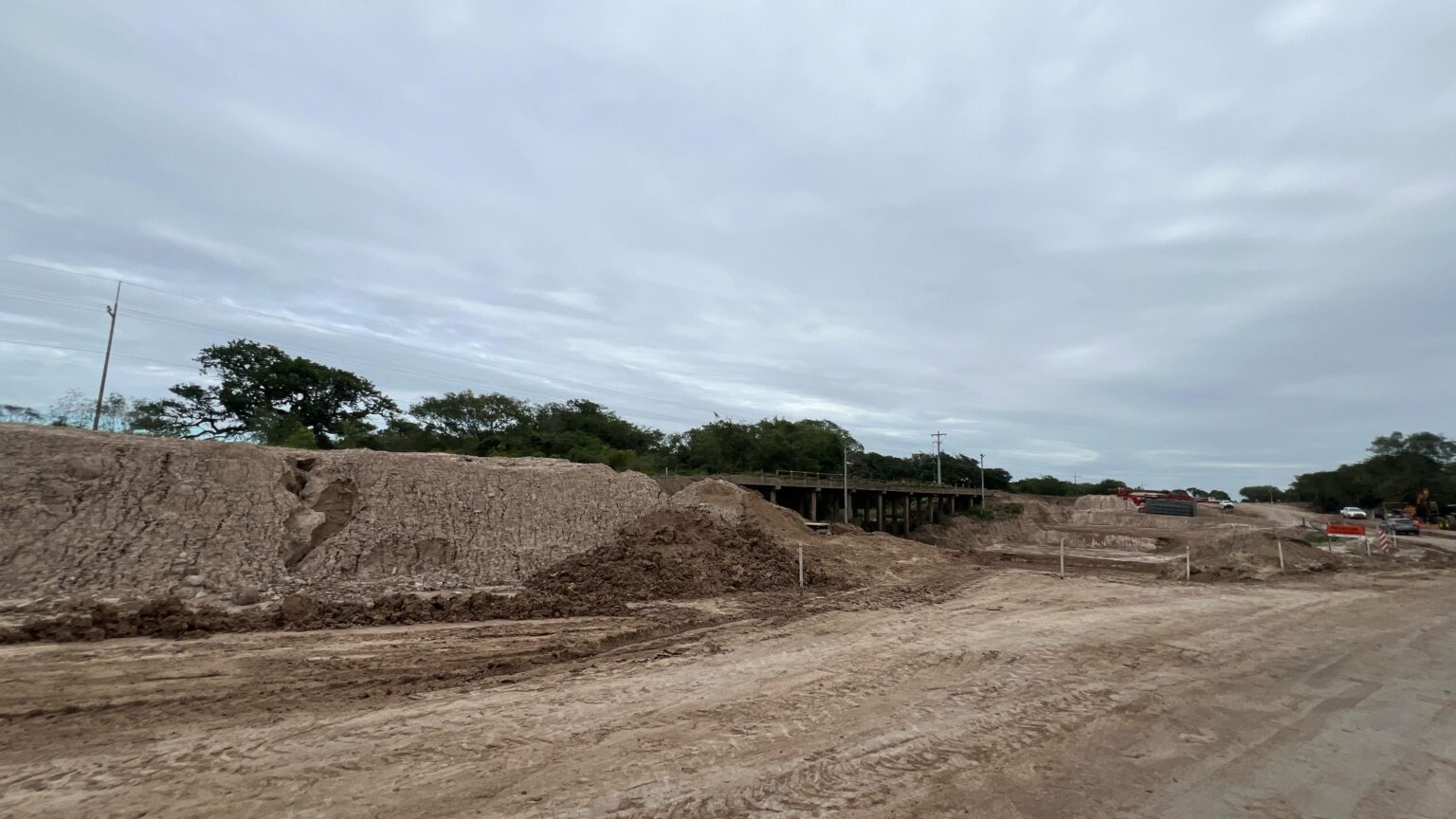 Ruta PY12: puente sobre el río Negro progresa a buen ritmo con 60 % de ...